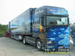 DAF-95-XF-530-Koeln-Truck-Brand-100704-1[1]